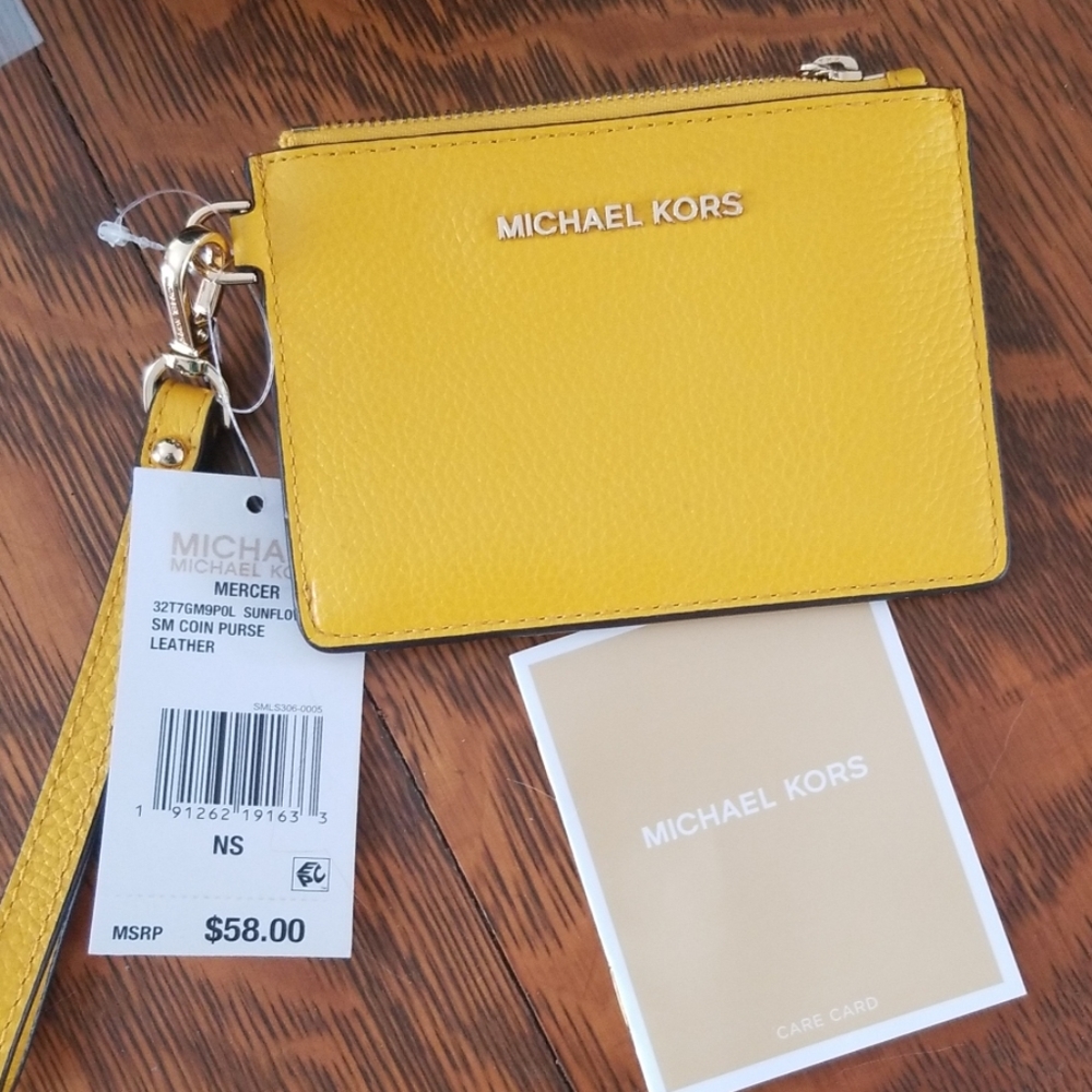 Michael Kors coin / credit card purse